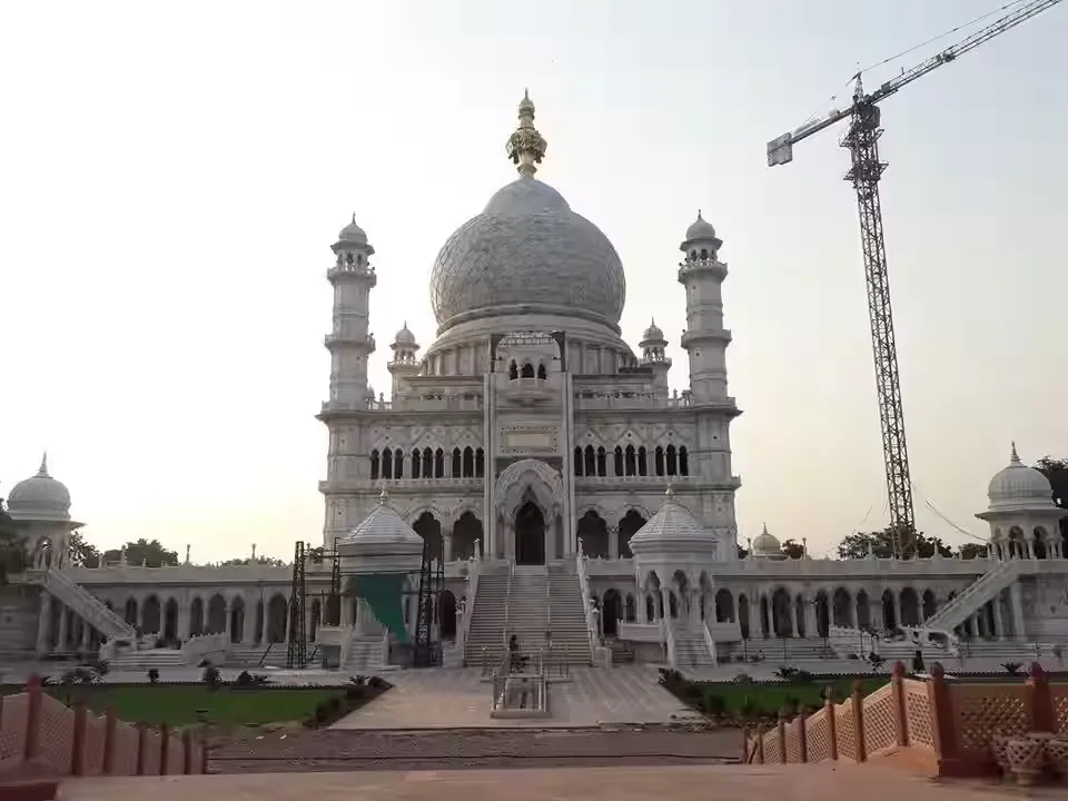 Taj Mahal Tour Packages